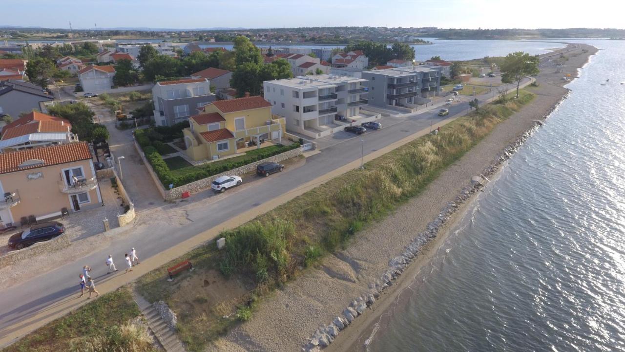 Apartment Lea Nin Exterior foto